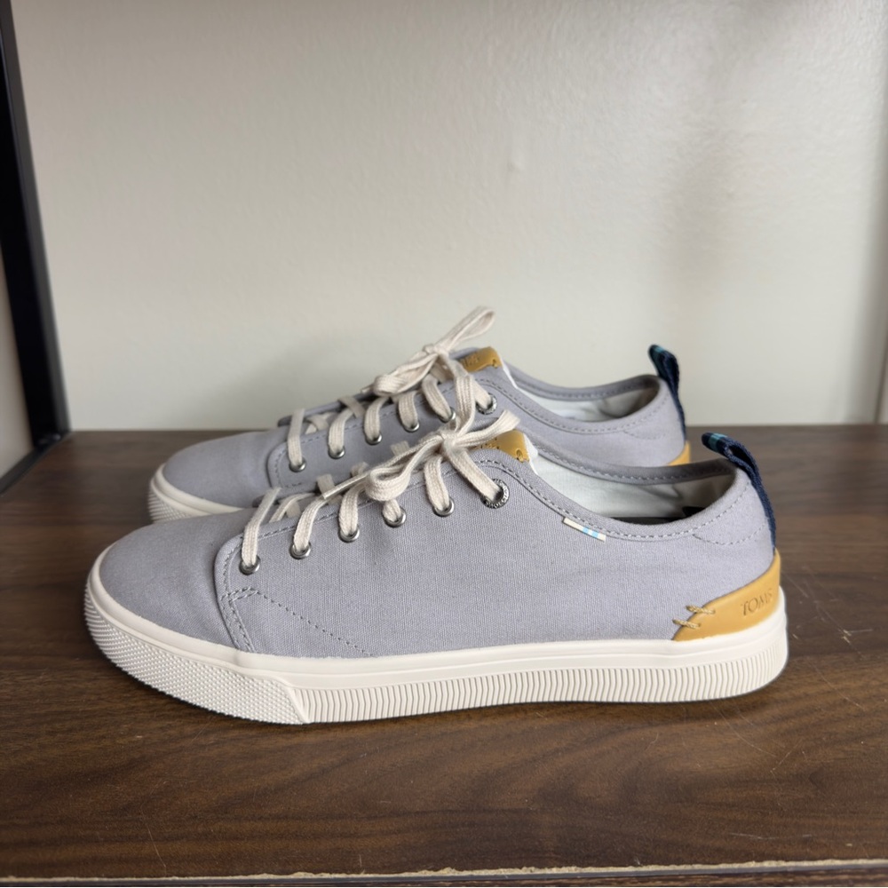 TOMS Trvl Lite Gray Low Canvas Sneakers Sz 7.5 Womens